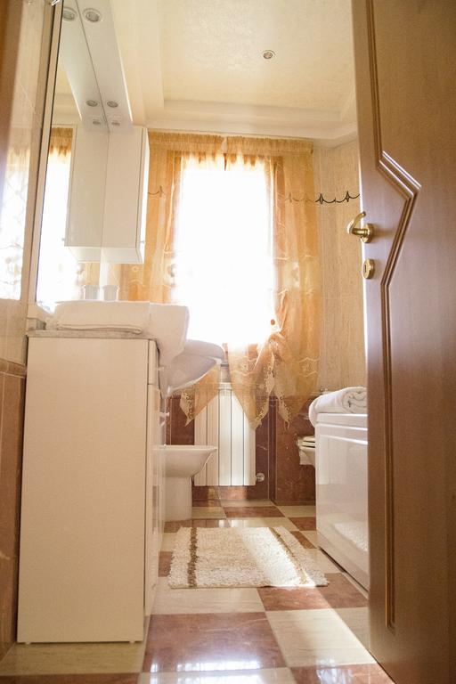 بيسيا B&B Nuovo Paradiso الغرفة الصورة
